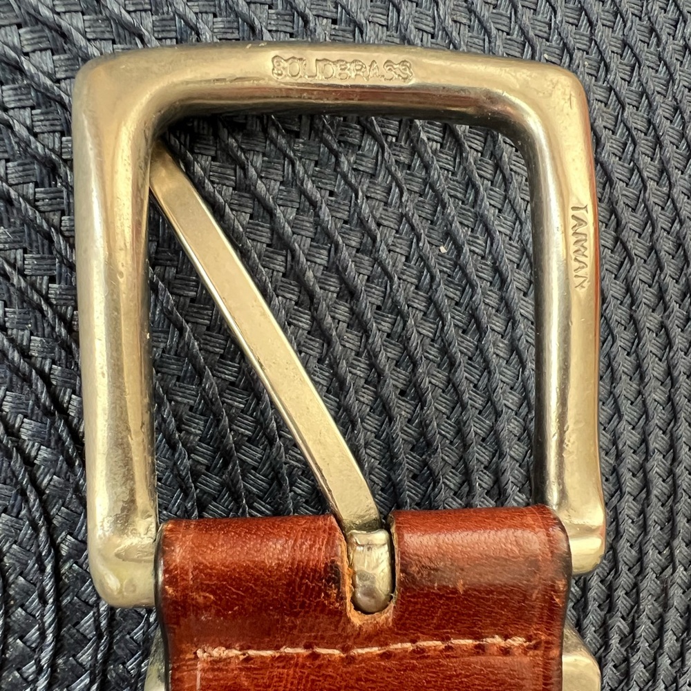 VTG GAP Cognac Brown Genuine Leather Belt Solid Brass Silver Buckle 34 Waist - Picture 10 of 11